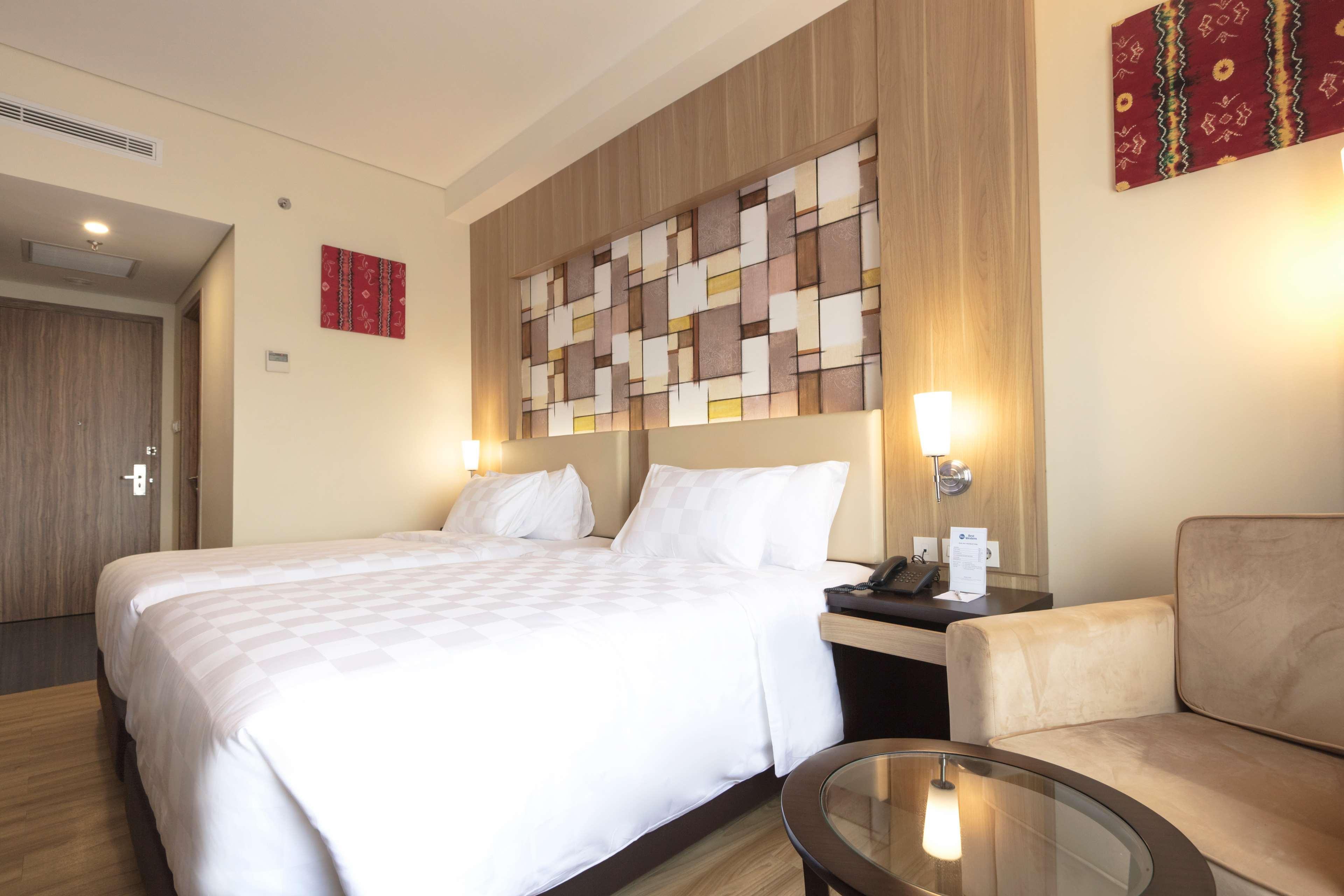 Best Western Plus Fort Stockton Hotel Екстер'єр фото